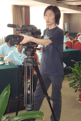 西安影视制作专业拍摄摄像 从公司动态到演艺吧的视觉呈现